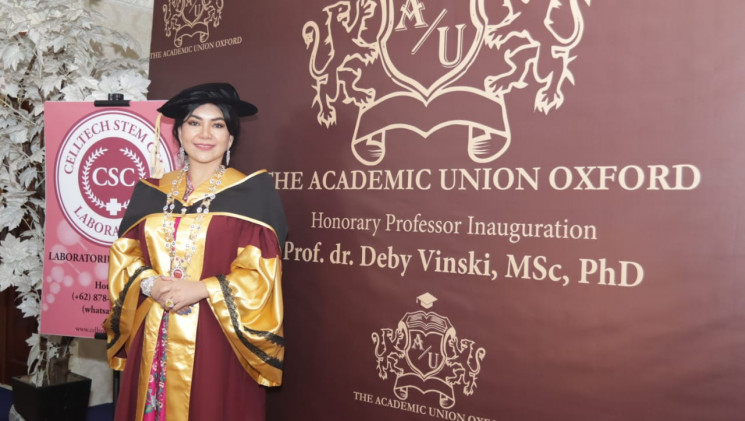 Prof. Deby Vinski, Ph.D, alumni smansa, sang ratu anti-aging